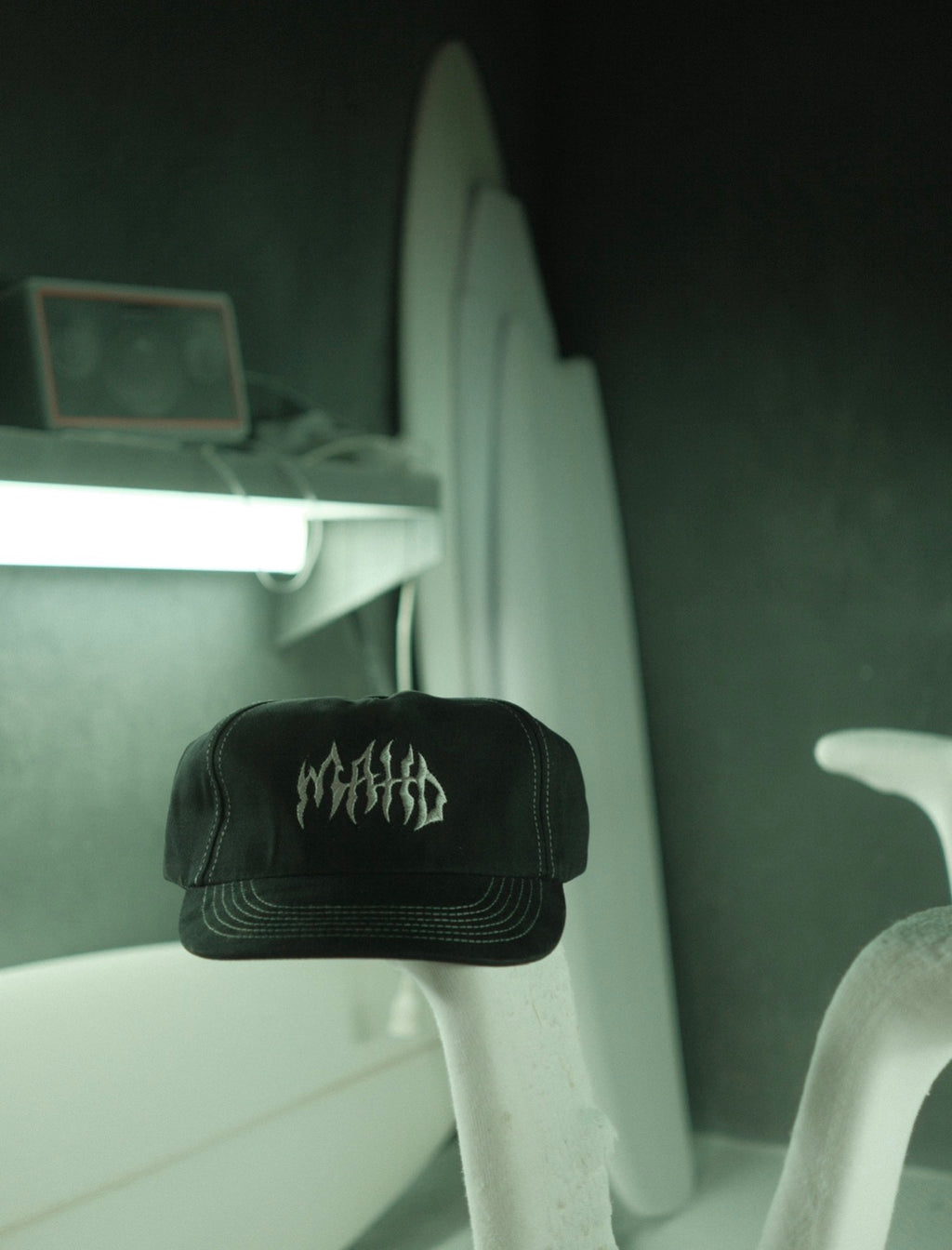 Metal Hat - Black
